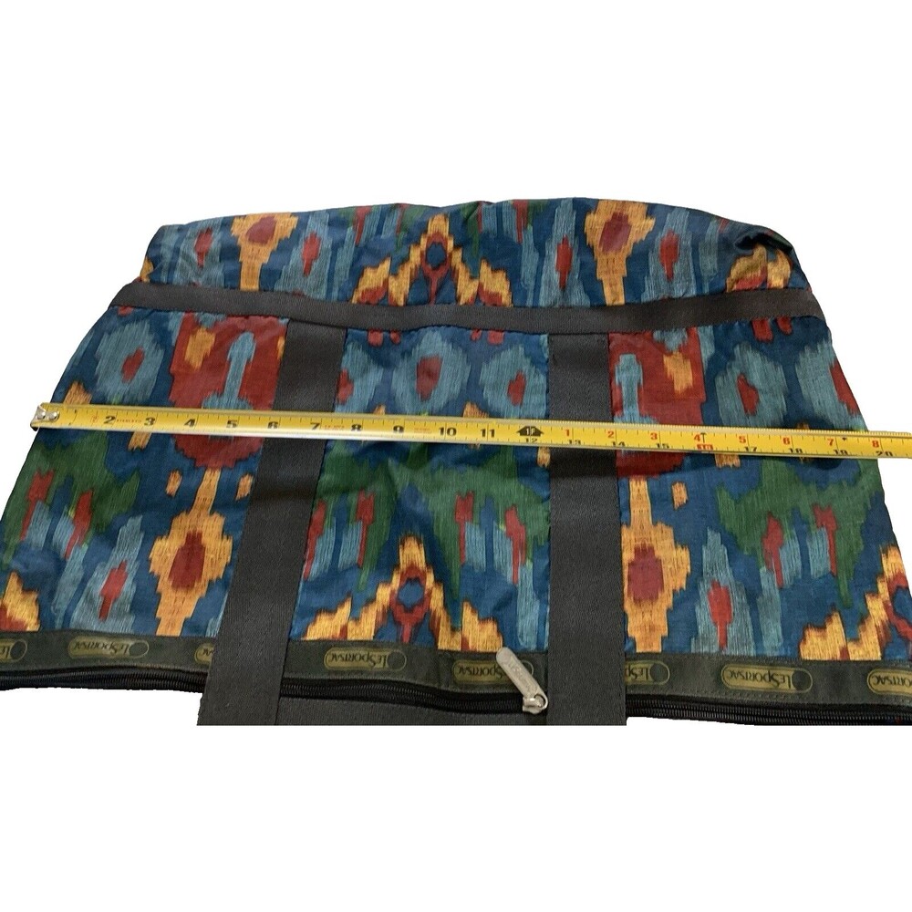 Lesportsac Southwestern Tribal Shoulder Tote Attached Makeup/Accessory Pouch - Picture 9 of 10